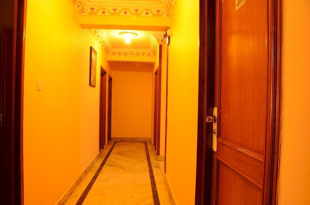 Hotel Brihaspati Kathmandu Exteriör bild