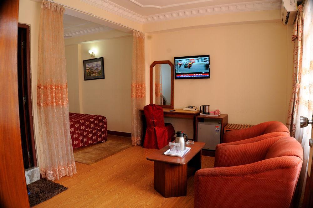 Hotel Brihaspati Kathmandu Exteriör bild
