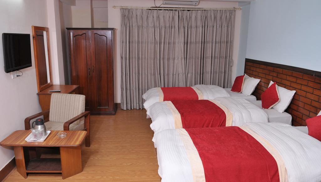 Hotel Brihaspati Kathmandu Exteriör bild