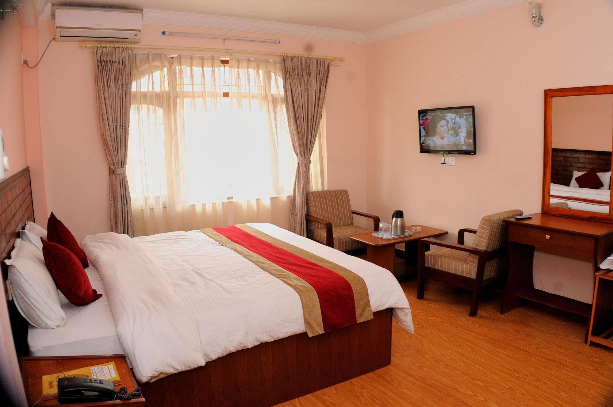 Hotel Brihaspati Kathmandu Exteriör bild